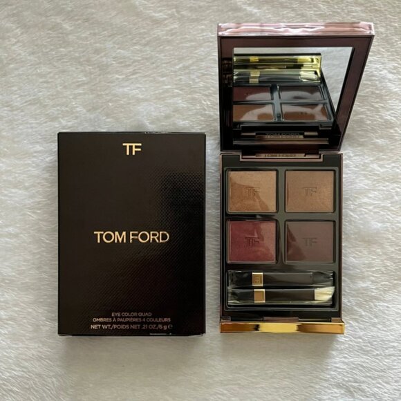Tom Ford Eye Color Quad - 04 HoneyMoon - Picture 2 of 3